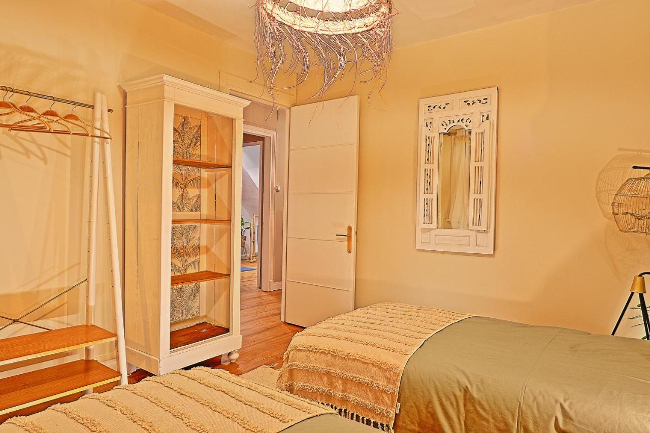 Seaside Charm: Les Terrasses Front De