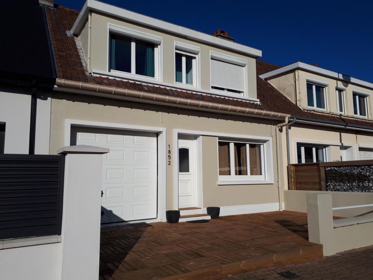Seaside Charm: Les Terrasses Front De Holiday home Sangatte