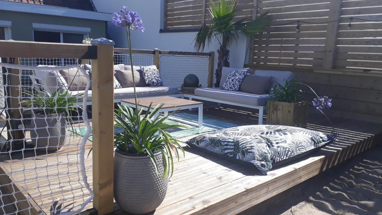 Seaside Charm: Les Terrasses Front De Sangatte