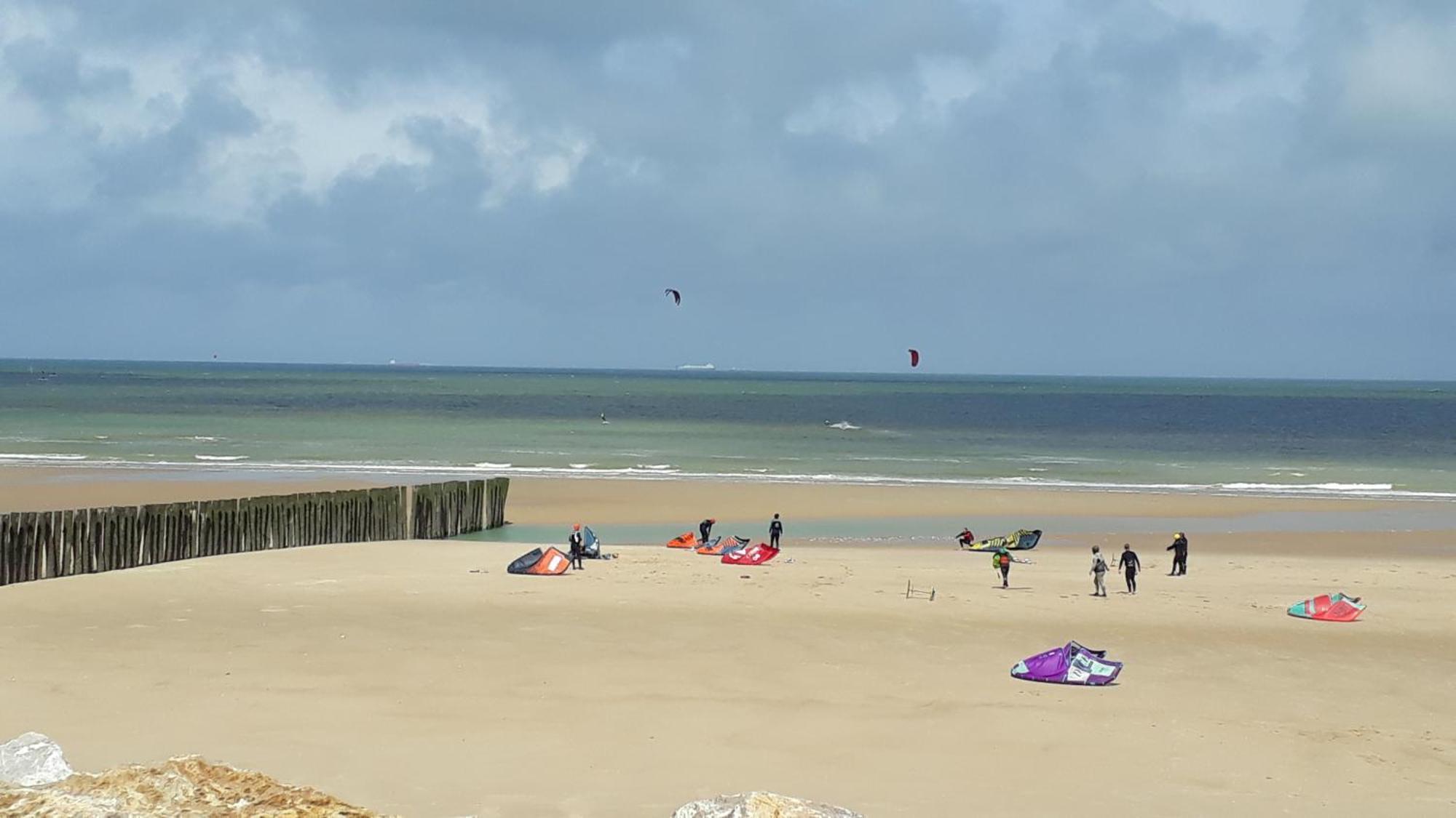 Seaside Charm: Les Terrasses Front De Holiday home